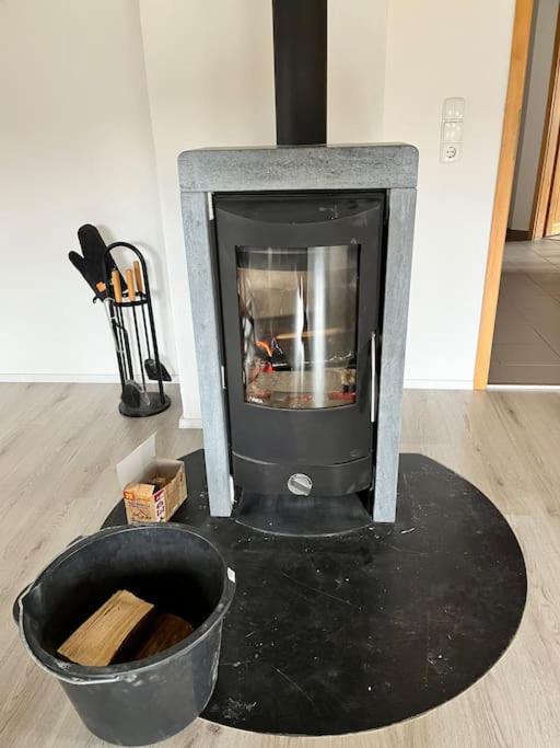 Idyllisches Ferienapartment Allgaeu Bad Grönenbach エクステリア 写真
